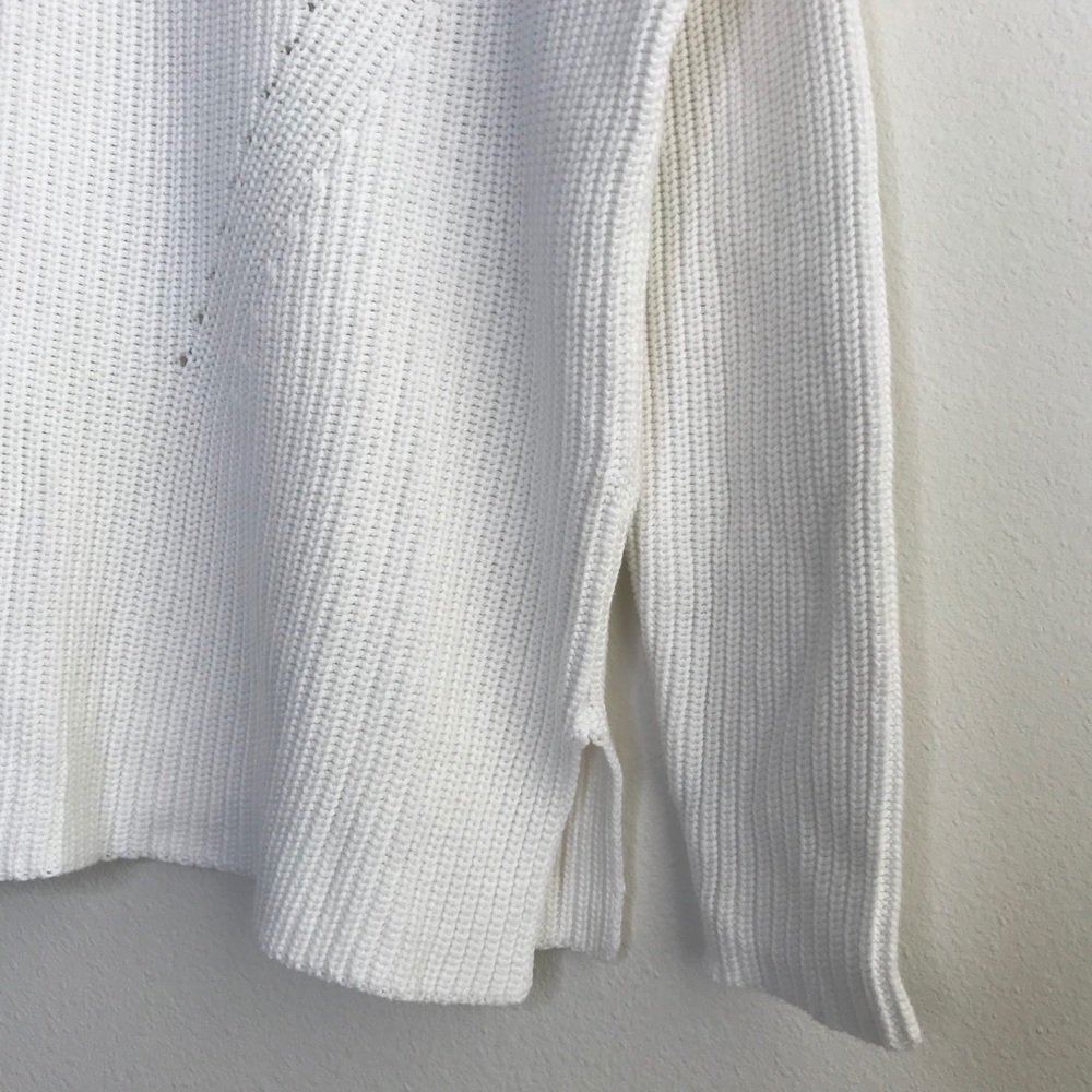 NWT Kinross White Cotton Vee V-Neck Sweater Top M - Picture 3 of 6